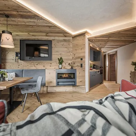 Aparthotel Stacherhof Fügen