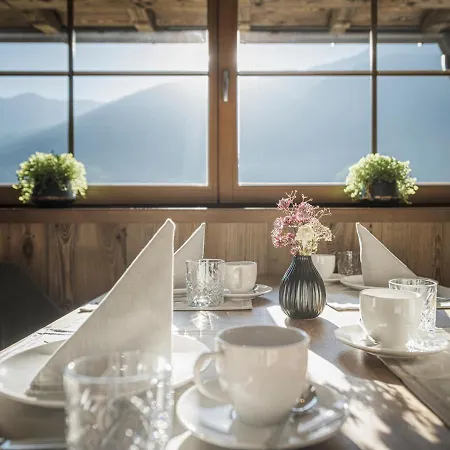 Ξενοδοχείο με διαμερίσματα Stacherhof Fügen