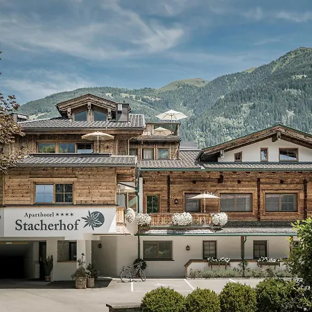 Stacherhof Aparthotel 4*