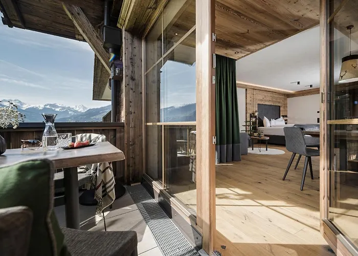 Stacherhof Aparthotel Fügen